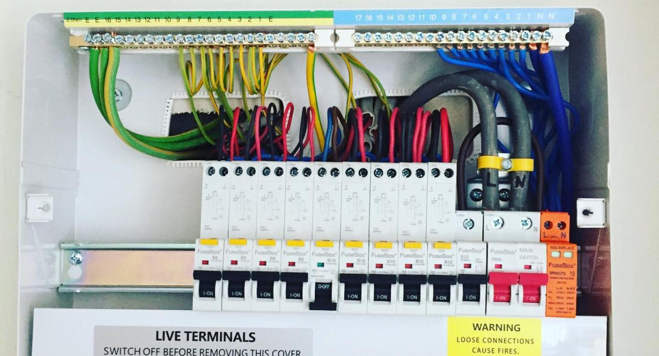 Fuseboard upgrade electrician in Bracknell