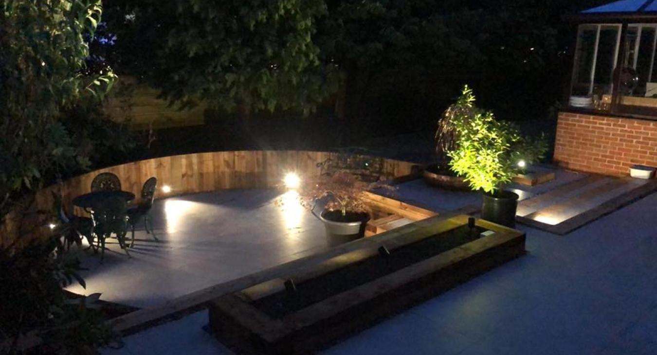 Garden lighting electrician in Bracknell