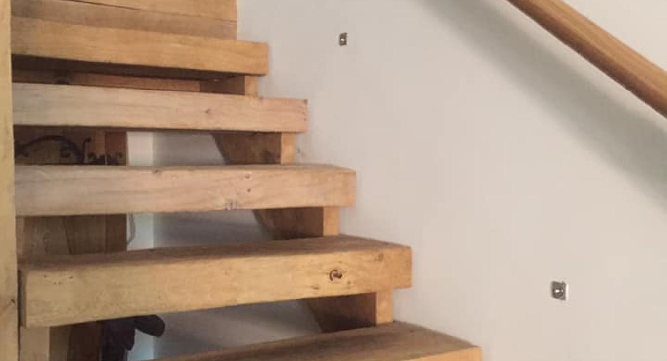 Staircase lighting electrician in Bracknell