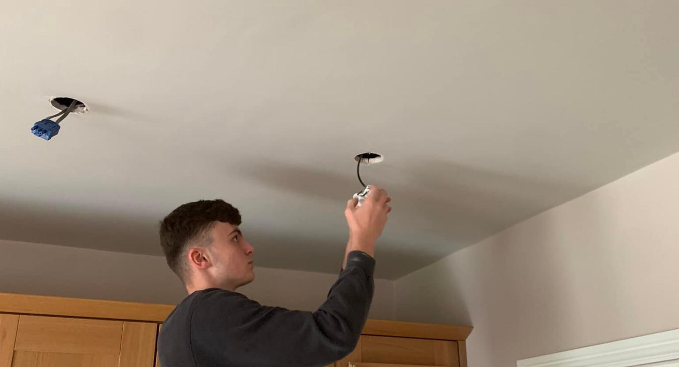 Thames Valley Electricians - Electrician in Reading