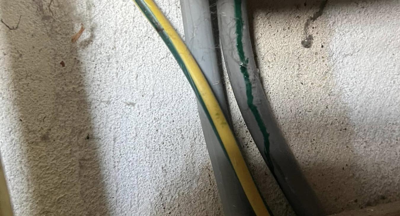Signs you need a rewire - Thames Valley Electricians Bracknell